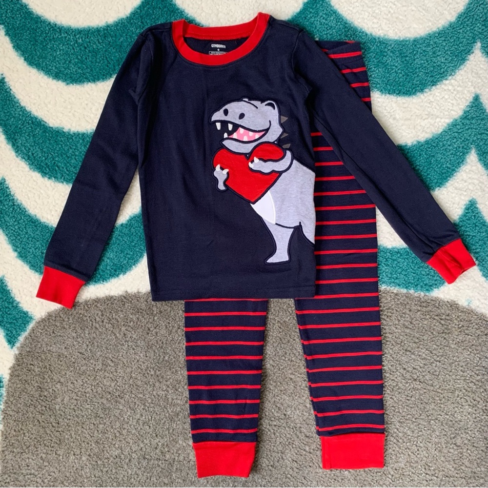 Gymboree Gymmies Valentines Dino PJ Set (Navy/Red) Size 6.